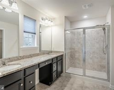 720 Sun Valley Court - Photo Thumbnail 23