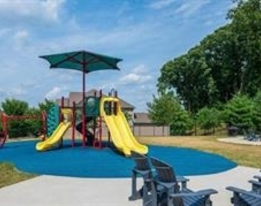 720 Sun Valley Court - Photo Thumbnail 36