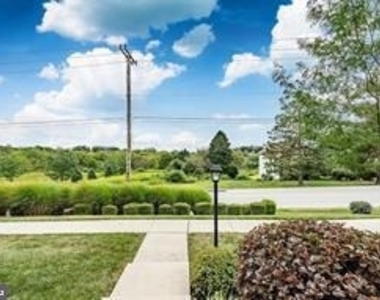 720 Sun Valley Court - Photo Thumbnail 31