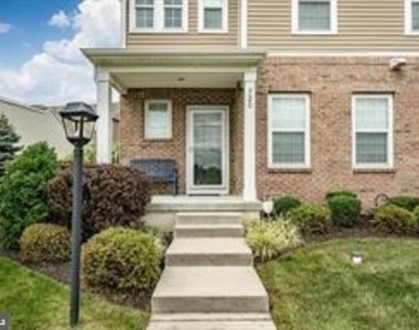 720 Sun Valley Court - Photo Thumbnail 1