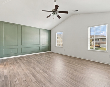 129 Zulabelle Court - Photo Thumbnail 6