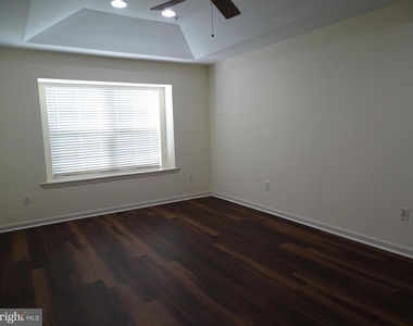 219 Tall Pines Drive - Photo Thumbnail 15