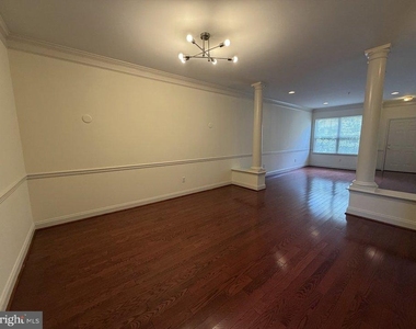 219 Tall Pines Drive - Photo Thumbnail 1