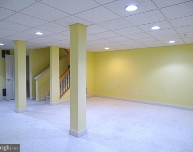 219 Tall Pines Drive - Photo Thumbnail 8