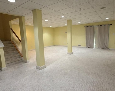 219 Tall Pines Drive - Photo Thumbnail 6