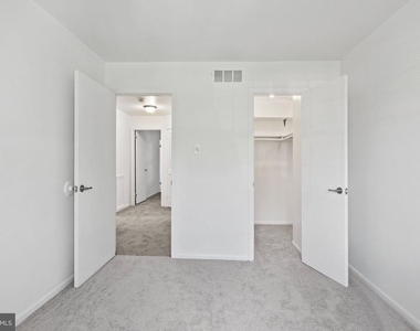 45 Liberty Drive - Photo Thumbnail 18