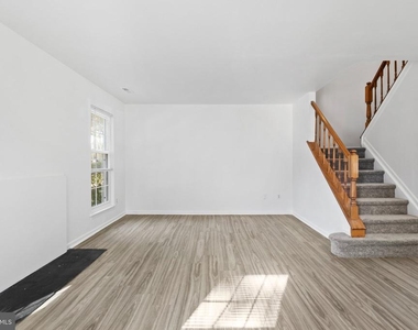 45 Liberty Drive - Photo Thumbnail 6