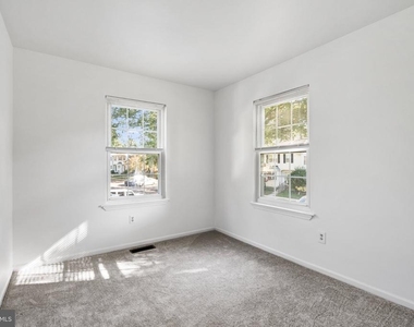 45 Liberty Drive - Photo Thumbnail 15