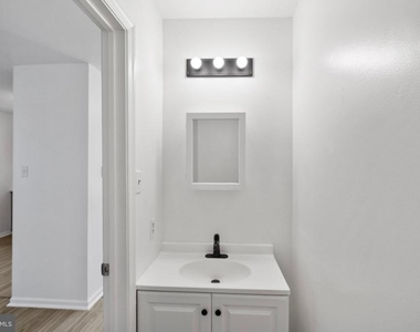 45 Liberty Drive - Photo Thumbnail 9