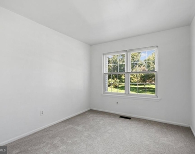 45 Liberty Drive - Photo Thumbnail 17