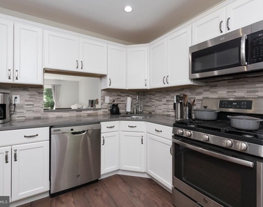 55 Sycamore Court - Photo Thumbnail 5