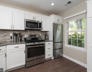 55 Sycamore Court - Photo Thumbnail 3