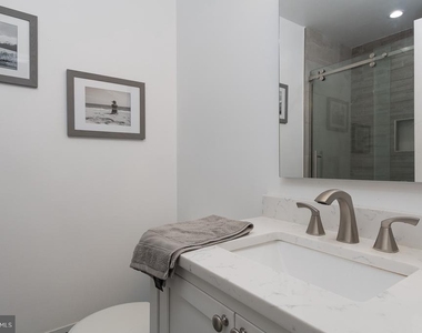 55 Sycamore Court - Photo Thumbnail 12