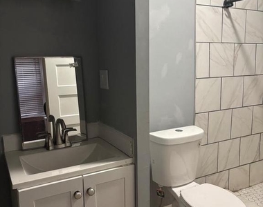 649 W State Street - Photo Thumbnail 5