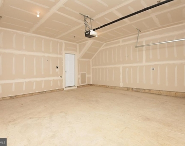 103 Vaughn Drive Extension - Photo Thumbnail 36