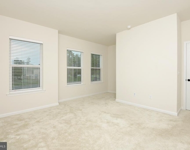 103 Vaughn Drive Extension - Photo Thumbnail 8