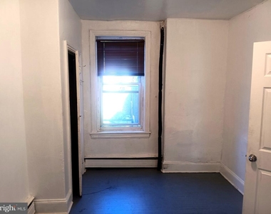 111 Calhoun Street - Photo Thumbnail 8