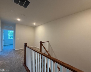 1211 Parker Boulevard - Photo Thumbnail 12