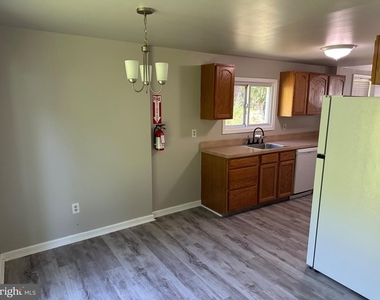 36 Overington Avenue - Photo Thumbnail 11