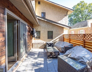 101 Garfield Avenue - Photo Thumbnail 29
