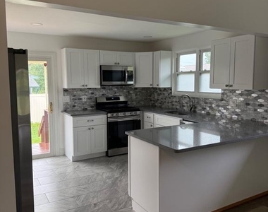 2632 Cooper Avenue - Photo Thumbnail 2