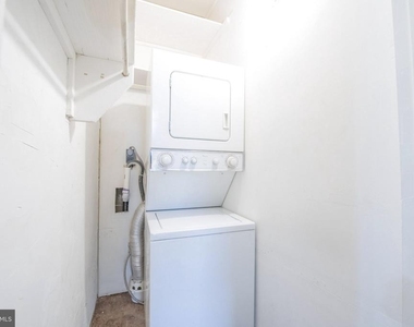 239 Vine Street - Photo Thumbnail 7