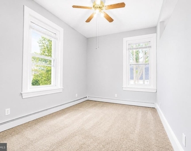 239 Vine Street - Photo Thumbnail 4