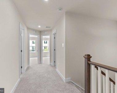 60 Rosemary Way - Photo Thumbnail 27