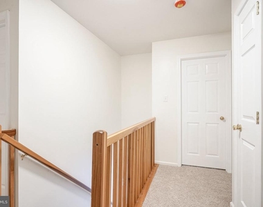 6404 Baltimore Drive - Photo Thumbnail 30