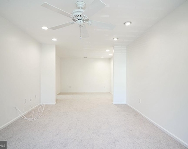 6404 Baltimore Drive - Photo Thumbnail 17