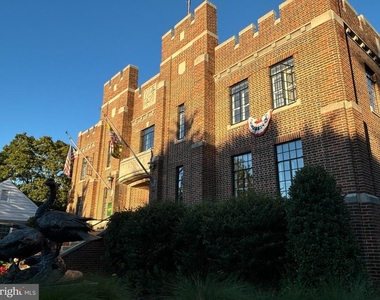 109 South Street - Photo Thumbnail 19