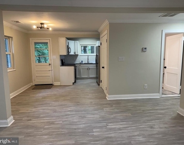 3512 Pumphrey Drive - Photo Thumbnail 4