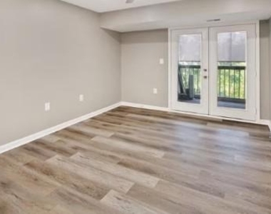 6602 Lake Park Drive - Photo Thumbnail 8
