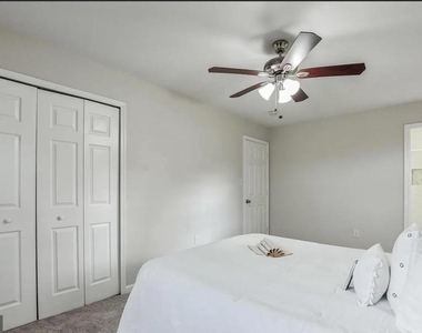 8209 Rosaryville Road - Photo Thumbnail 26