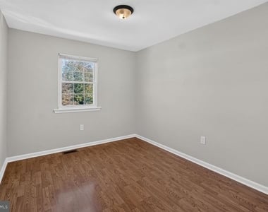 14620 Tynewick Terrace - Photo Thumbnail 16