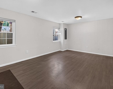 14620 Tynewick Terrace - Photo Thumbnail 20