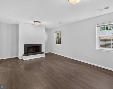 14620 Tynewick Terrace - Photo Thumbnail 19