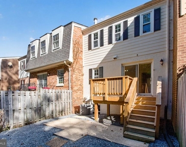 14620 Tynewick Terrace - Photo Thumbnail 25