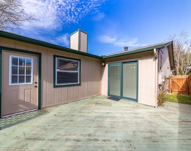 6003 Avery Island Ave - Photo Thumbnail 29