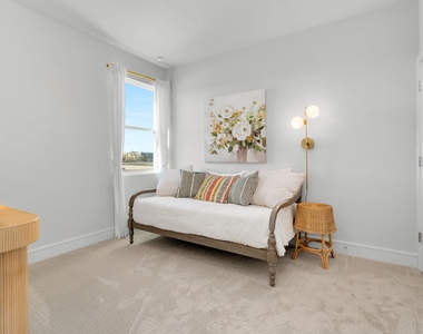17312 Monastrell Ln - Photo Thumbnail 16