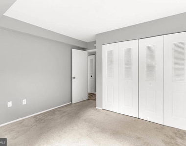 405 Christopher Avenue - Photo Thumbnail 14