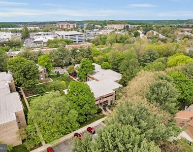 405 Christopher Avenue - Photo Thumbnail 37
