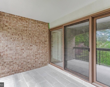 405 Christopher Avenue - Photo Thumbnail 30