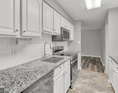405 Christopher Avenue - Photo Thumbnail 21