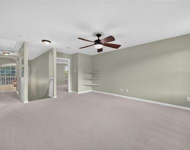 2207 Brittway Ln - Photo Thumbnail 3