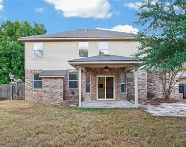 2207 Brittway Ln - Photo Thumbnail 37