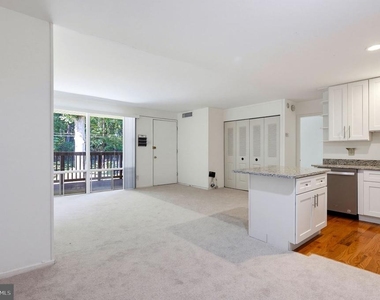 170 Talbott Street - Photo Thumbnail 3