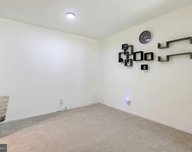 170 Talbott Street - Photo Thumbnail 13