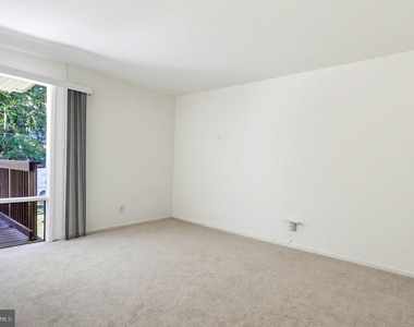 170 Talbott Street - Photo Thumbnail 15