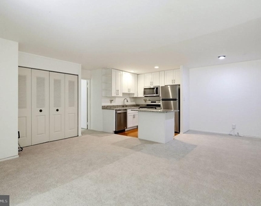 170 Talbott Street - Photo Thumbnail 8